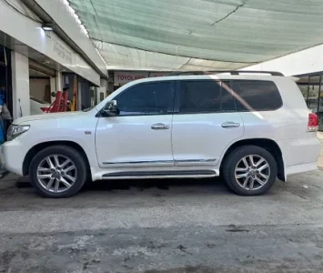 نمونه کار تعمیرلندکروز